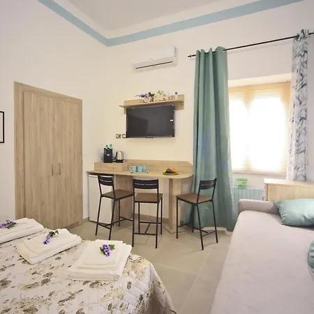Freedom Guest house Castellammare di Stabia